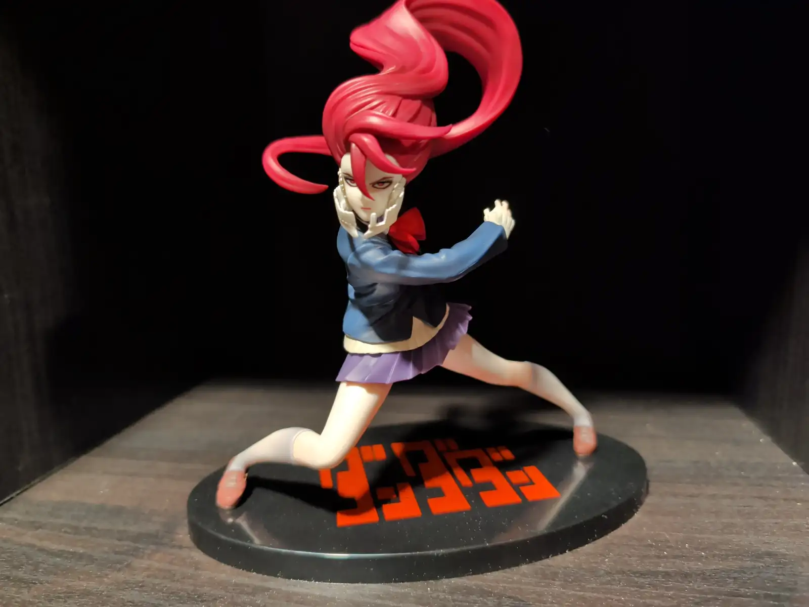 Image of figure Aira
