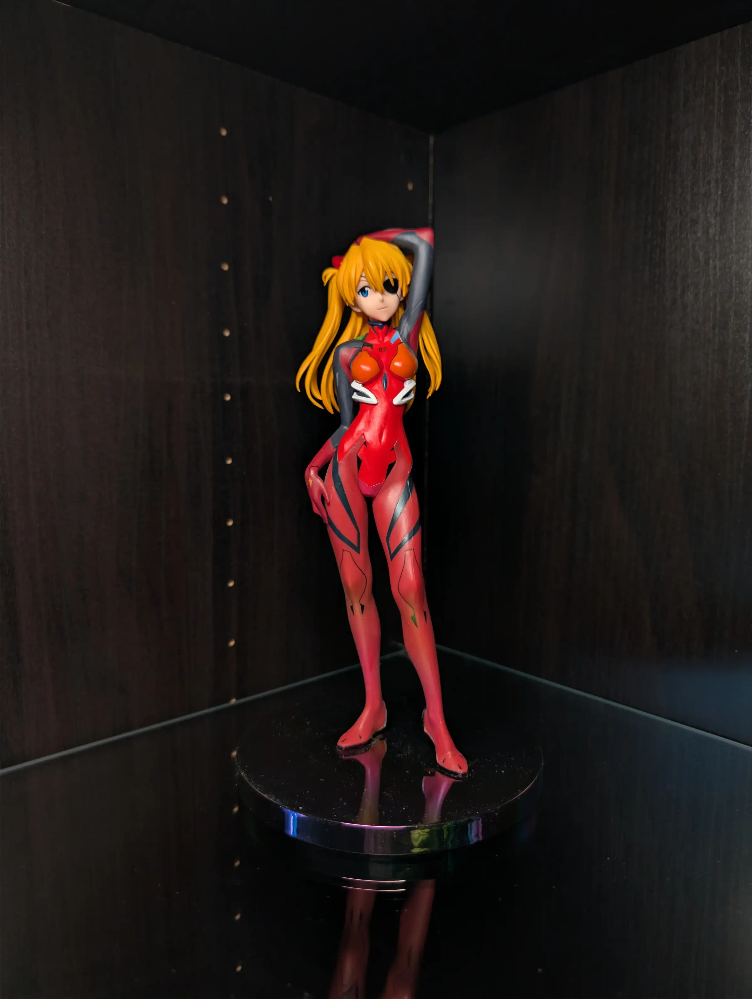 Image of figure Asuka - Chrome base