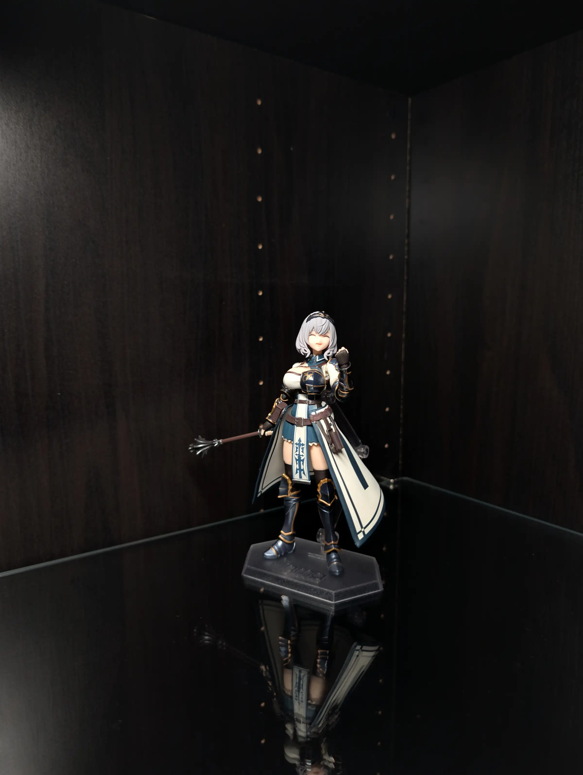 Image of figure Shirogane Noel (Figma)