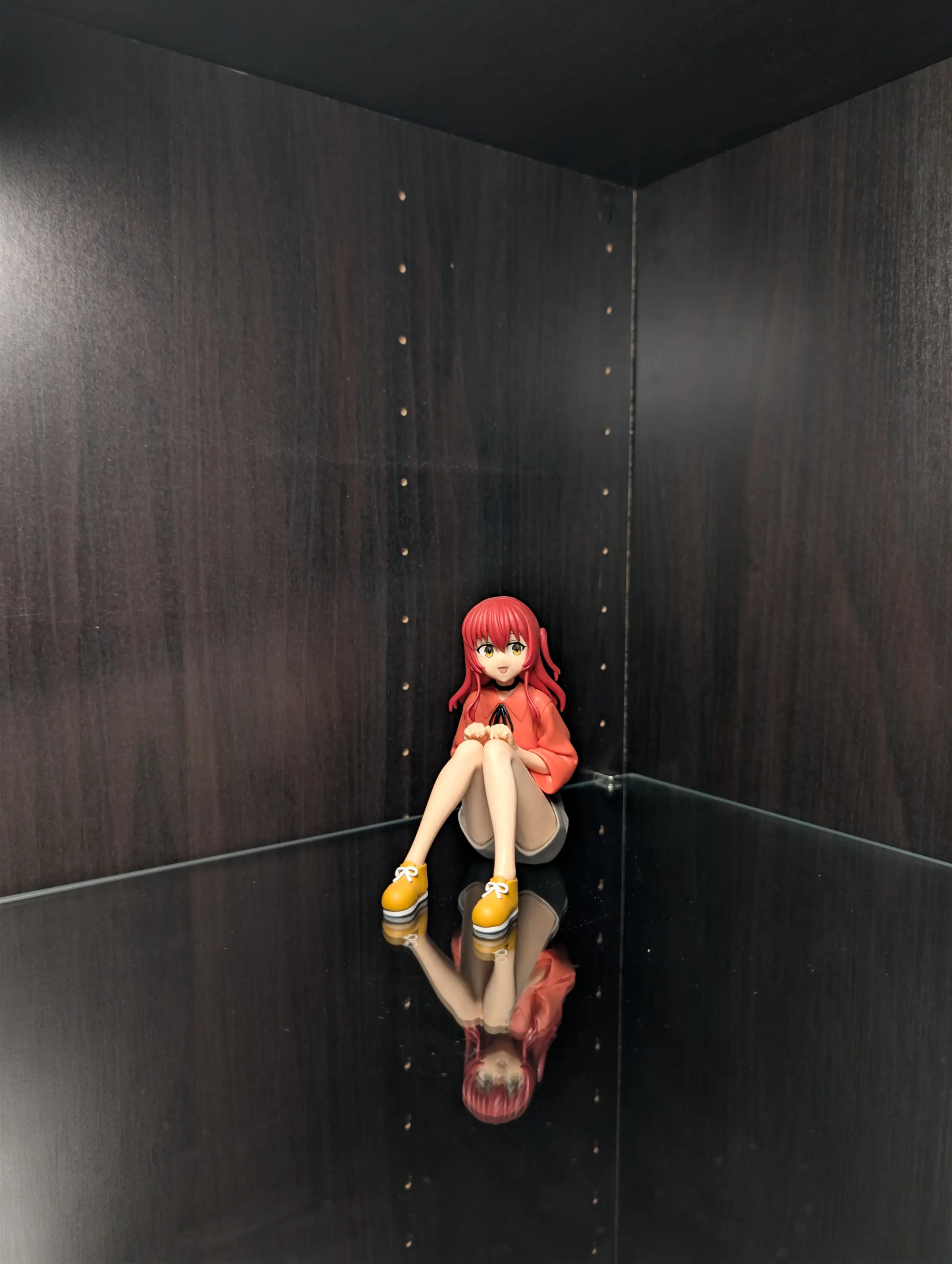 Image of figure Sitting Kita